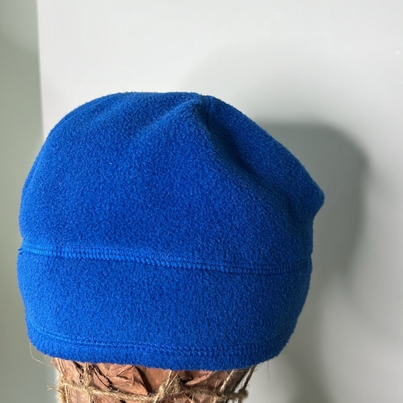 Lot of Two (2) kids L.L. bean Blue Fleece Beanies - Picture 3 of 6